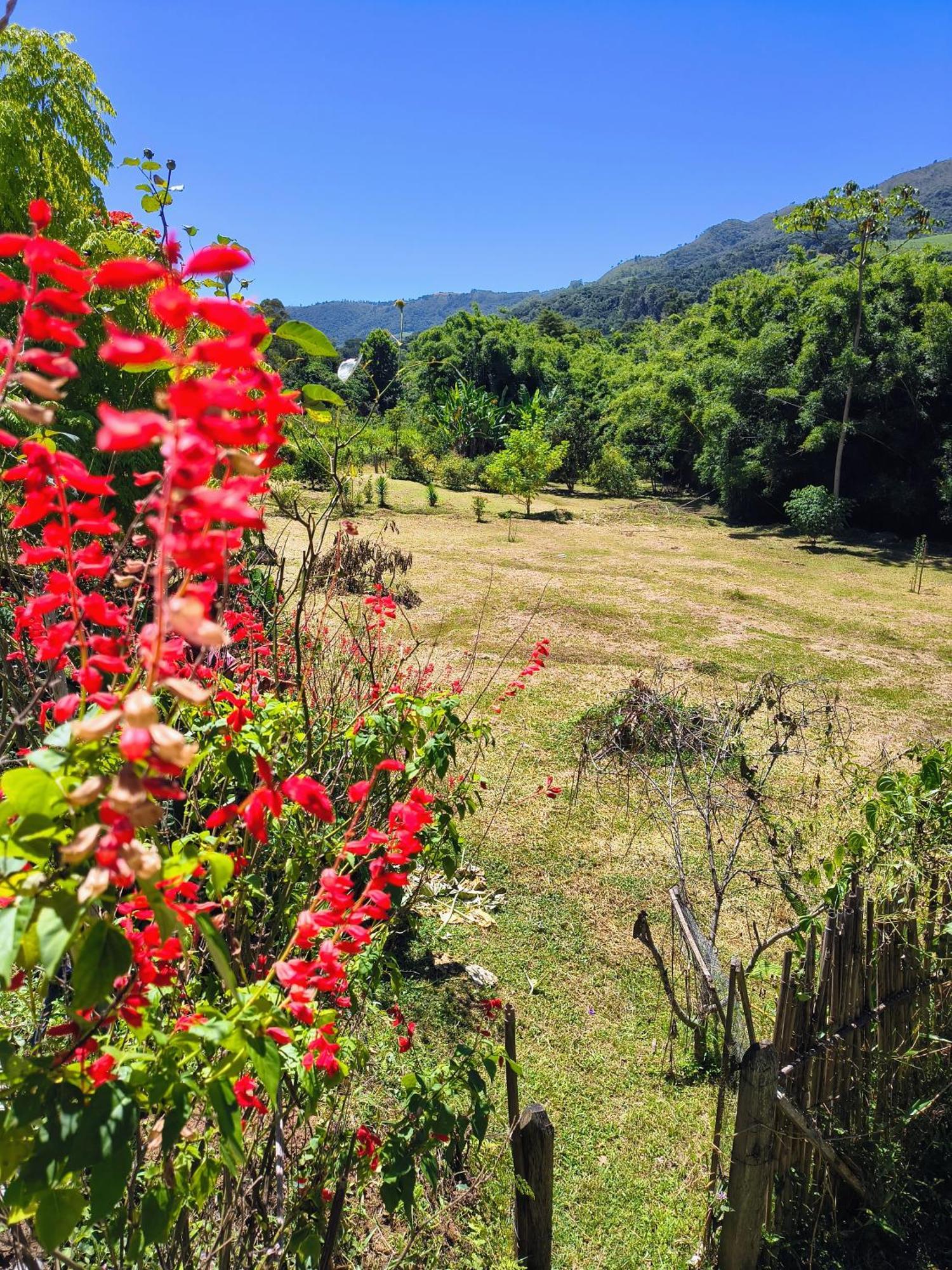 Vila Rancho Pe Da Pedra São Bento do Sapucaí Exteriér fotografie